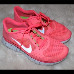 Nike Free Runs